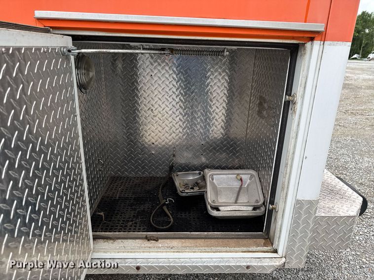 image for item LG9158 1995 Ford F350 ambulance