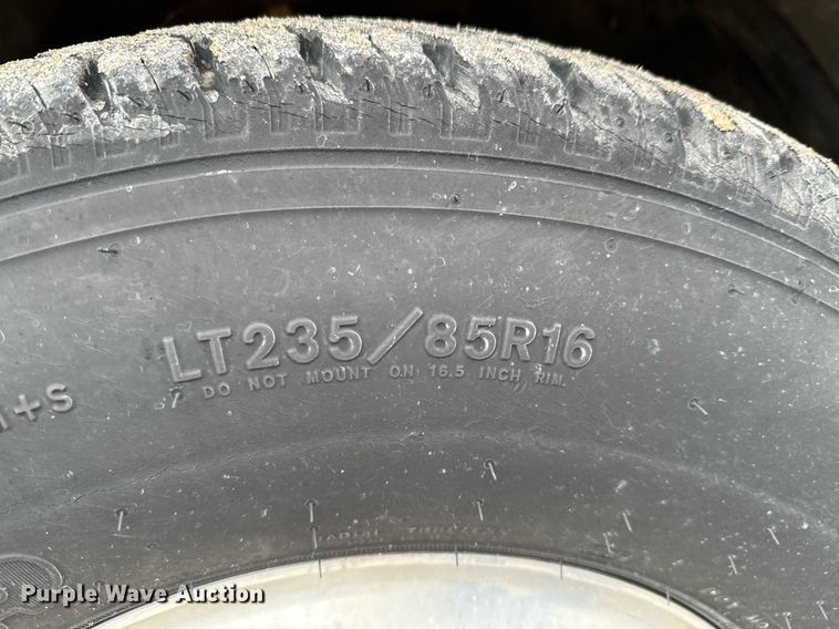 image for item LG9158 1995 Ford F350 ambulance