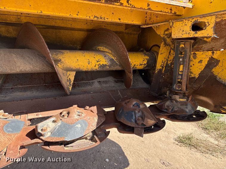 image for item DK6959 2009 New Holland H8080 swather / windrower