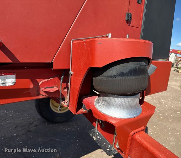 image for item DK6959 2009 New Holland H8080 swather / windrower