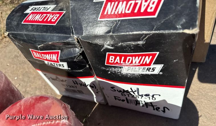 image for item DK6959 2009 New Holland H8080 swather / windrower