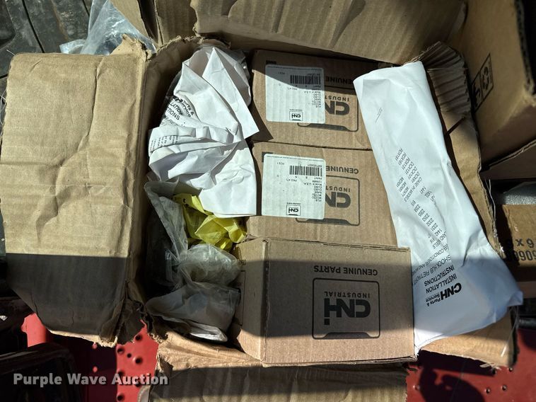 image for item DK6959 2009 New Holland H8080 swather / windrower