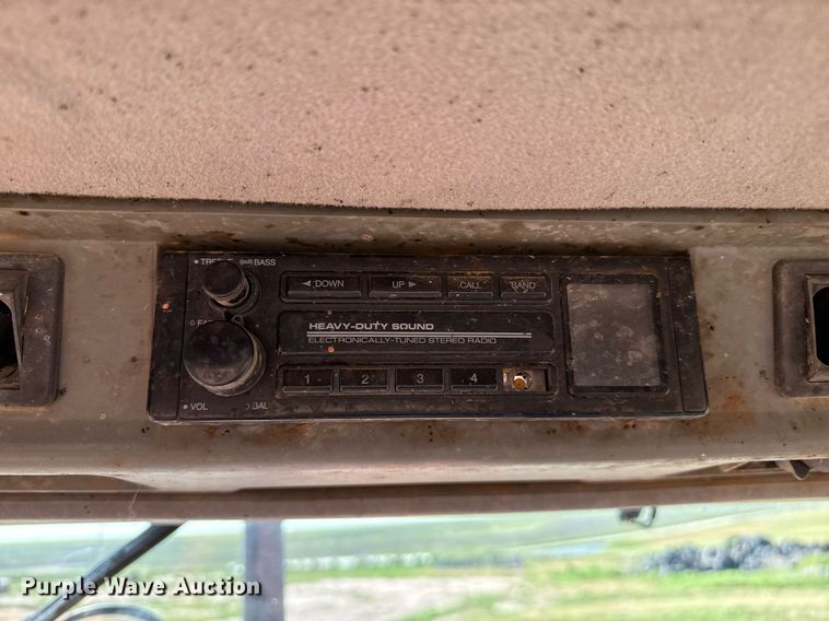 image for item DK6960 Case IH 5240 MFWD tractor