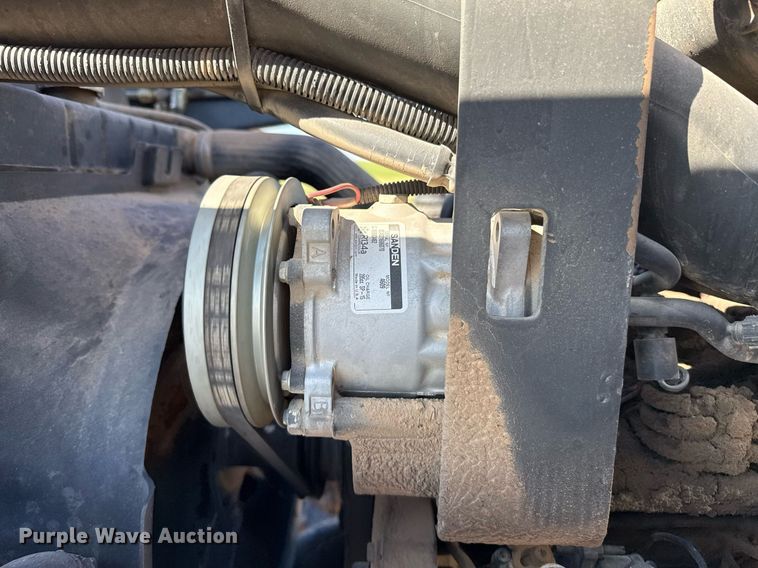 image for item DK6960 Case IH 5240 MFWD tractor