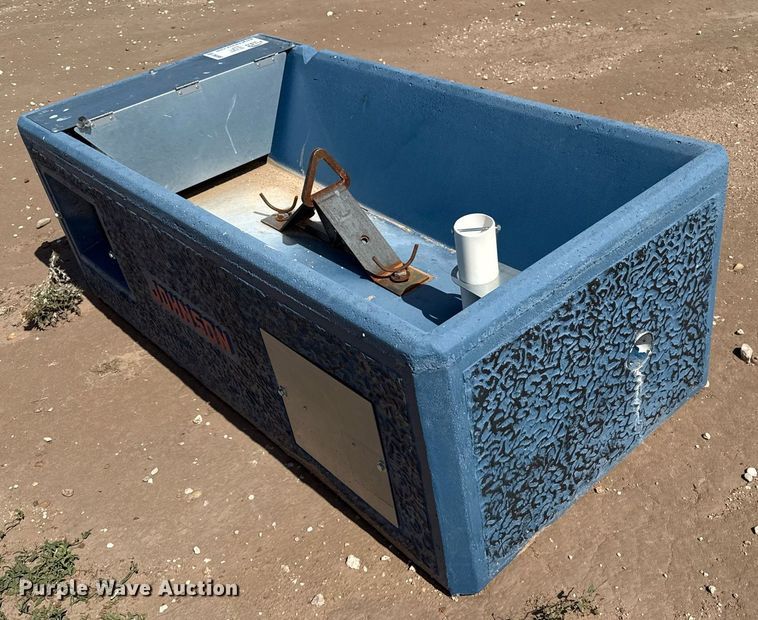 image for item DK6961 Johnson  water trough