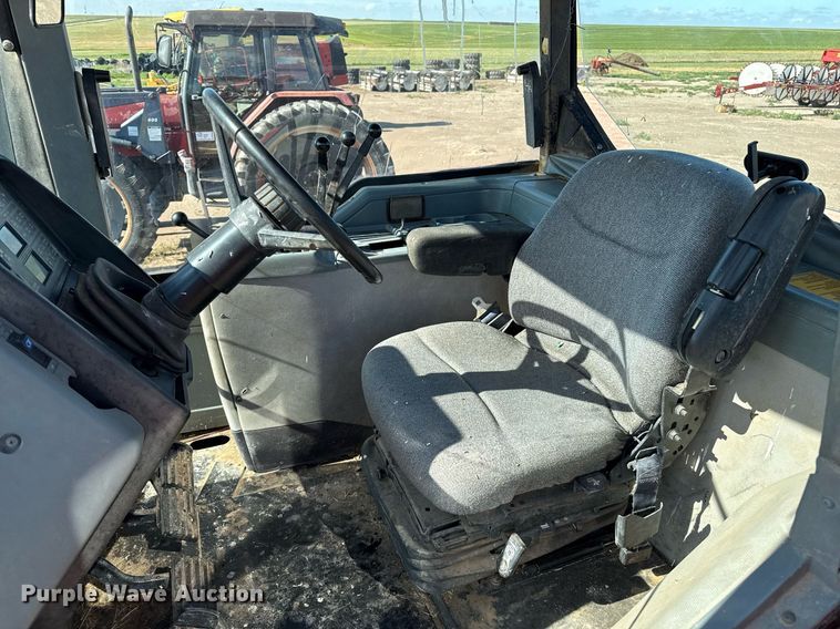 image for item DK6962 1998 Case IH 8930 MFWD tractor