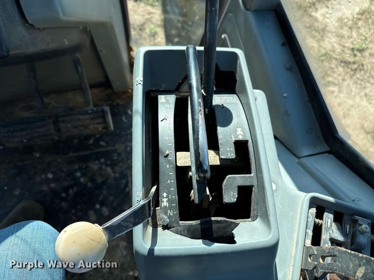 image for item DK6962 1998 Case IH 8930 MFWD tractor