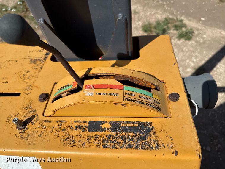 image for item DK6963 1998 Case 860 Turbo trencher