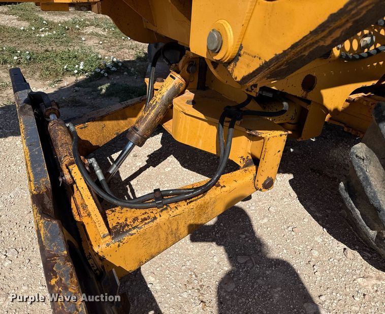 image for item DK6963 1998 Case 860 Turbo trencher