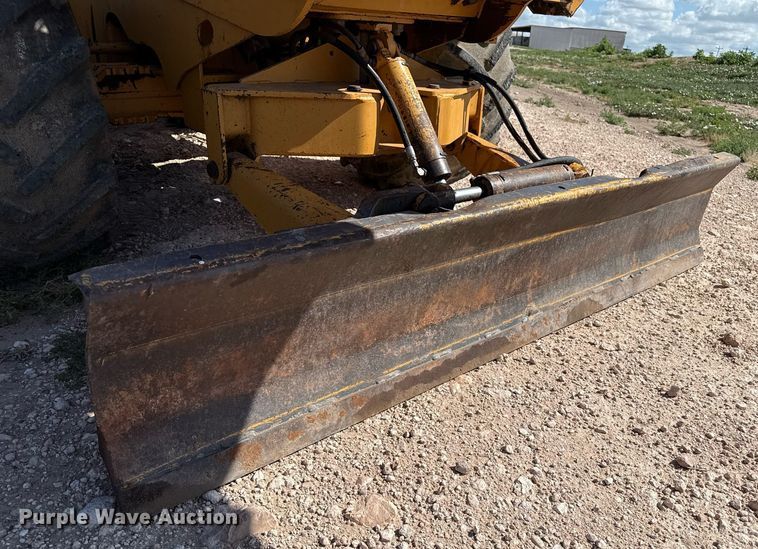 image for item DK6963 1998 Case 860 Turbo trencher