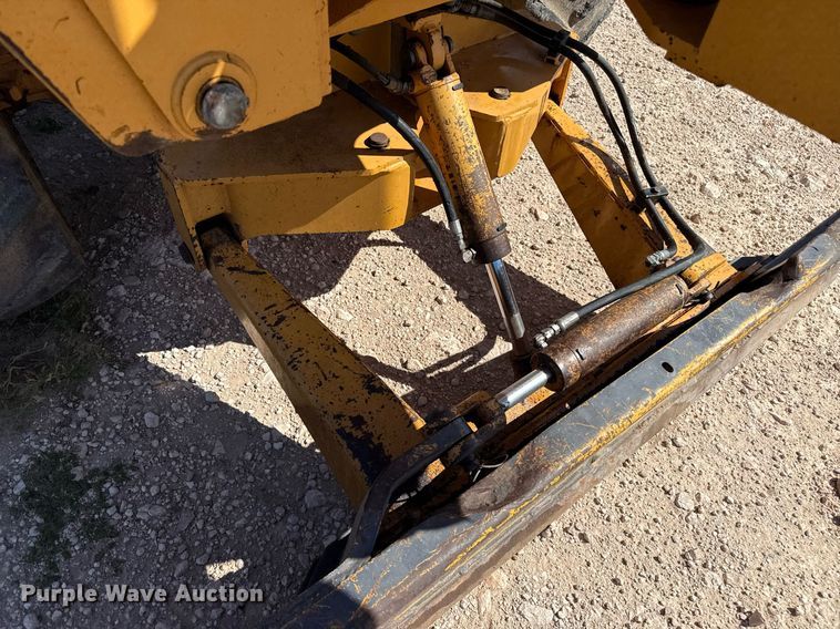 image for item DK6963 1998 Case 860 Turbo trencher