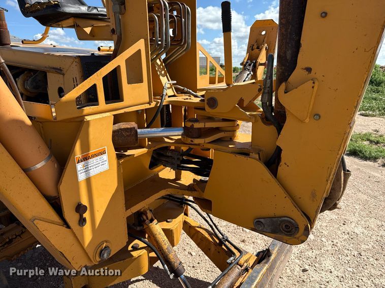 image for item DK6963 1998 Case 860 Turbo trencher