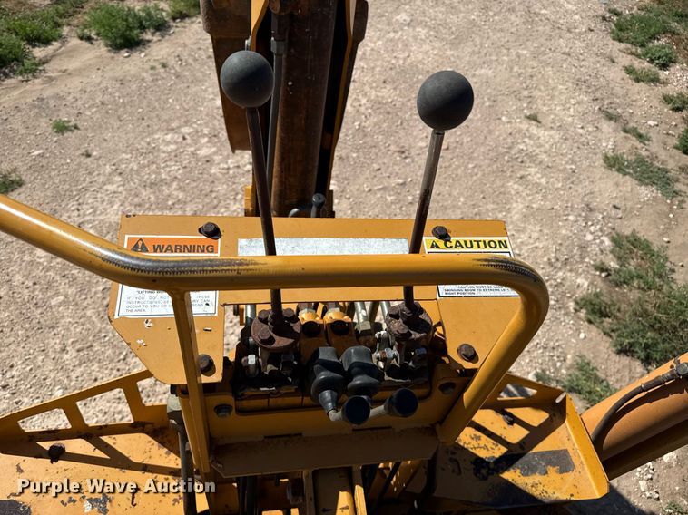 image for item DK6963 1998 Case 860 Turbo trencher