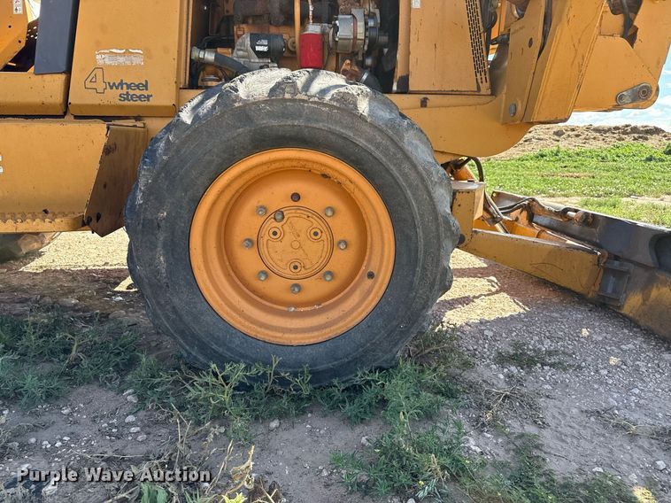 image for item DK6963 1998 Case 860 Turbo trencher