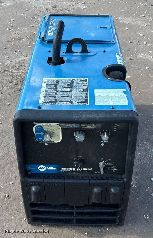 image for item DK6964 Miller Trailblazer 325 welder/generator