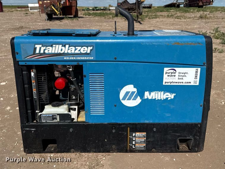 image for item DK6964 Miller Trailblazer 325 welder/generator