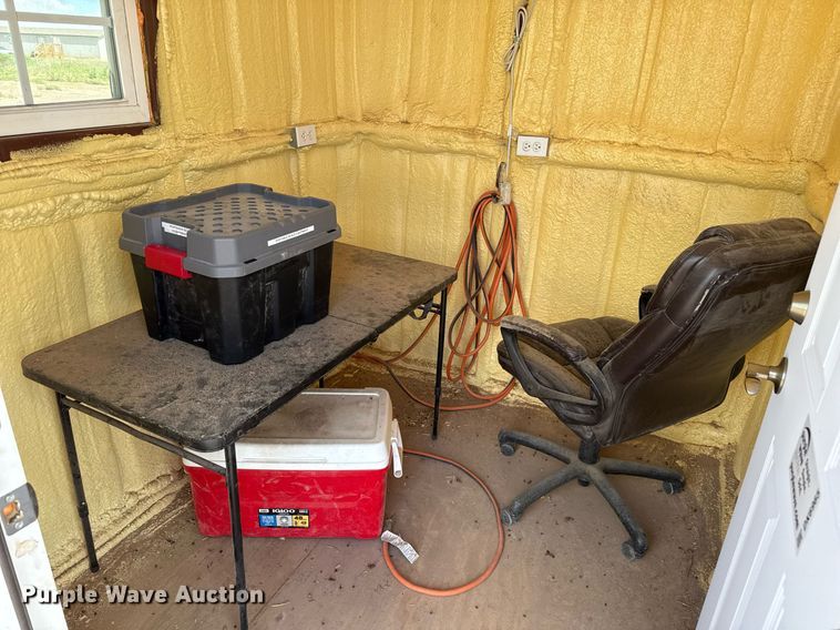 image for item DK6965 Scale house with scale