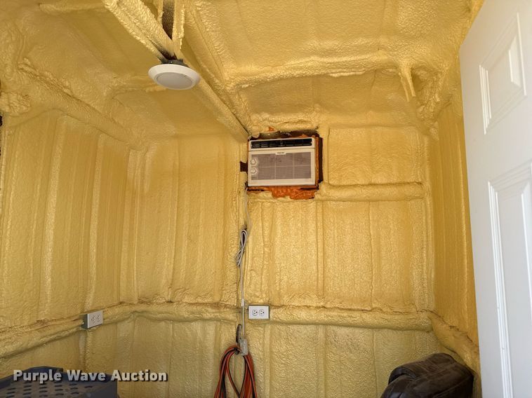 image for item DK6965 Scale house with scale