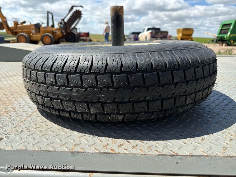 image for item DK6965 Scale house with scale