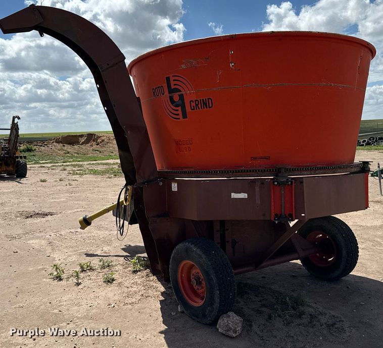 image for item DK6967 Burrows Roto-Grind 1090 tub grinder