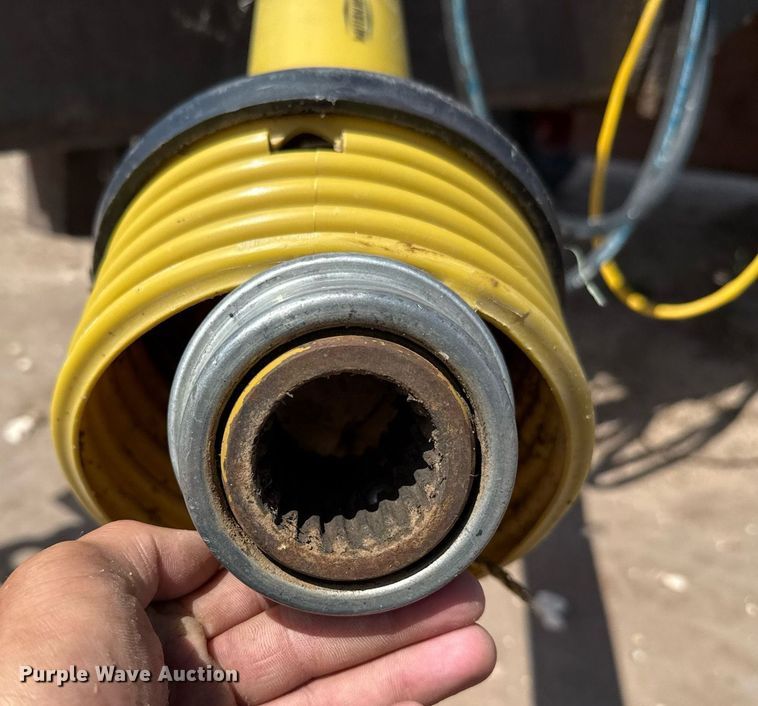 image for item DK6967 Burrows Roto-Grind 1090 tub grinder