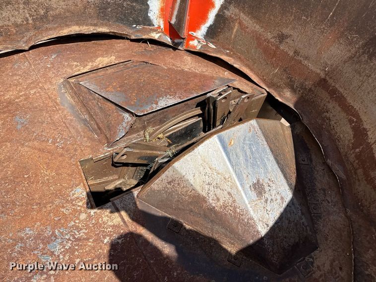 image for item DK6967 Burrows Roto-Grind 1090 tub grinder