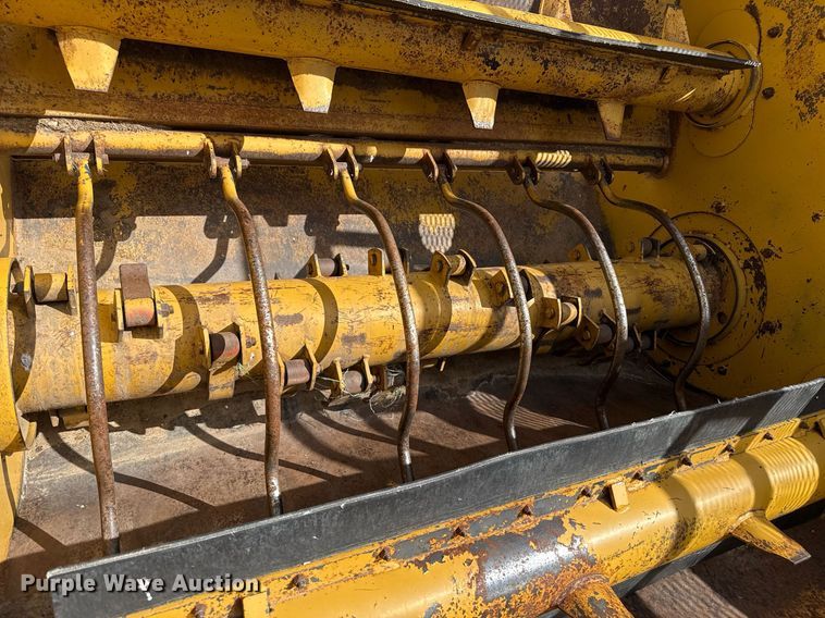 image for item DK6969 1999 Vermeer BP6800 bale processor