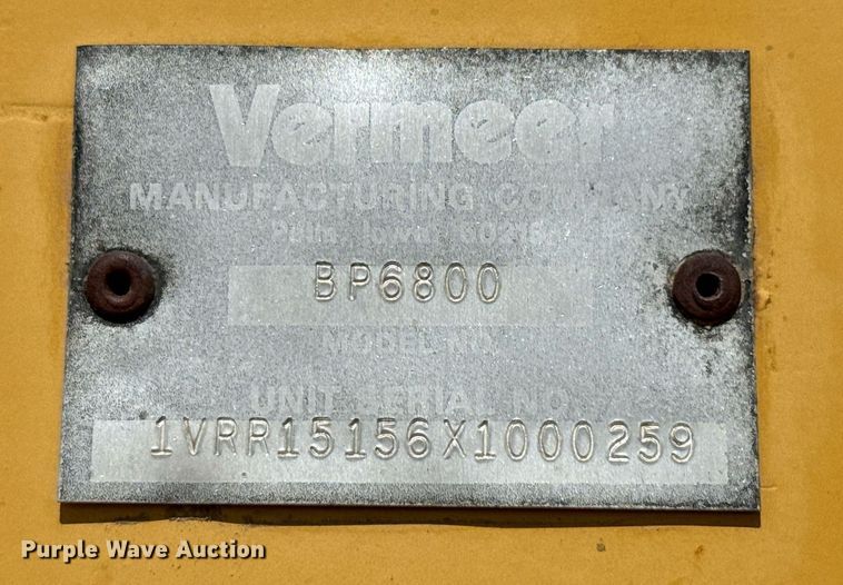 image for item DK6969 1999 Vermeer BP6800 bale processor