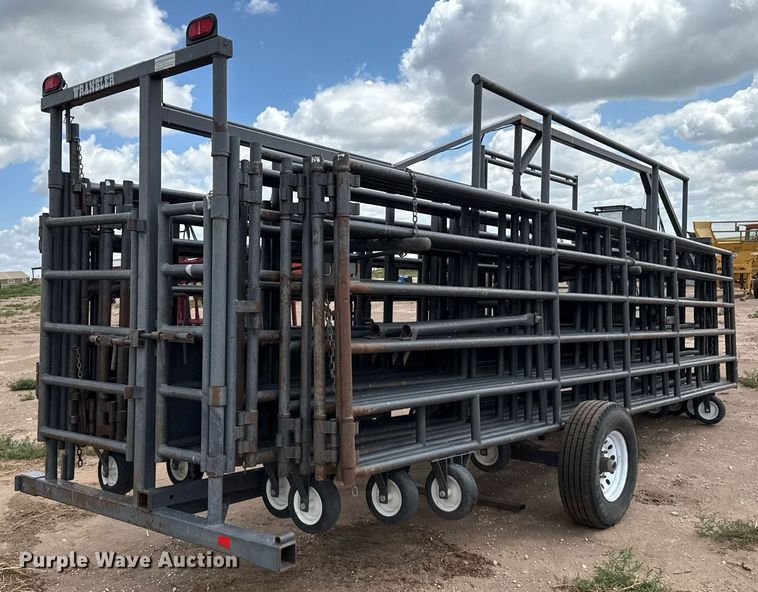 image for item DK6972 Linn Post & Pipe, Inc. Wrangler livestock panel trailer 