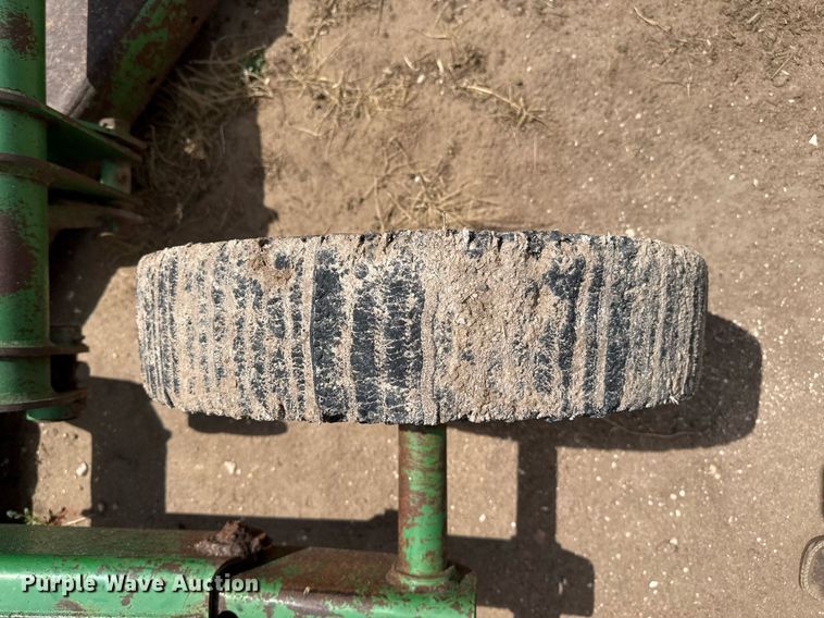 image for item DK6975 John Deere 1518 batwing rotary mower