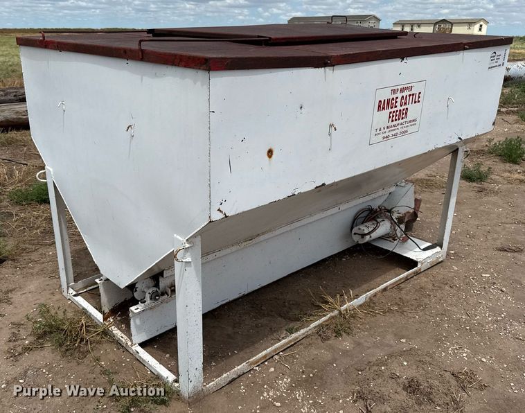 image for item DK6978 T &  S Trip Hopper cake feeder