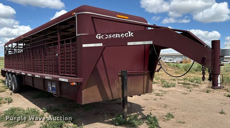 image for item DK6981 2013 Gooseneck Trailer  13-32x68B7.2B1 livestock trailer