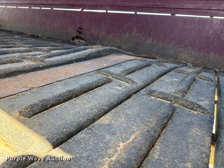 image for item DK6981 2013 Gooseneck Trailer  13-32x68B7.2B1 livestock trailer