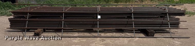 image for item DK6982 (32) fence panels