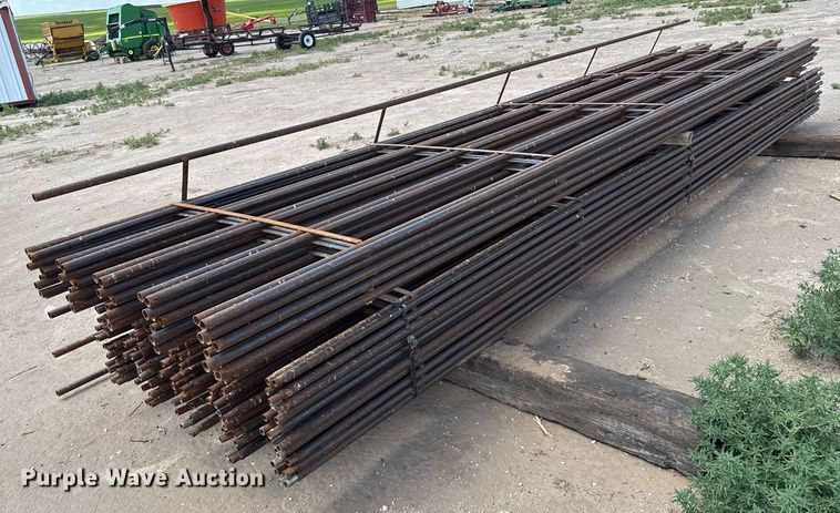 image for item DK6982 (32) fence panels