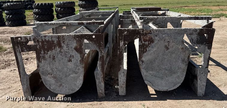 image for item DK6983 (7) feed bunk forms