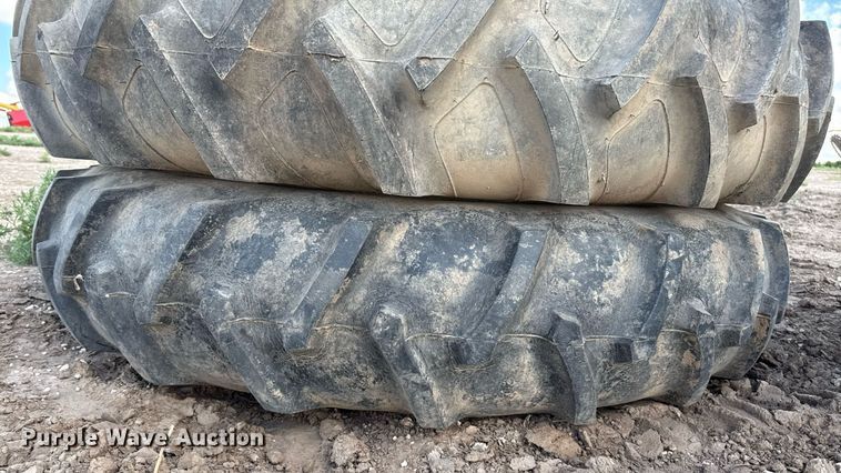 image for item DK6984 (31) irrigation pivot tires and wheels