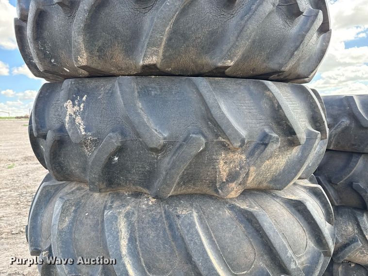 image for item DK6984 (31) irrigation pivot tires and wheels