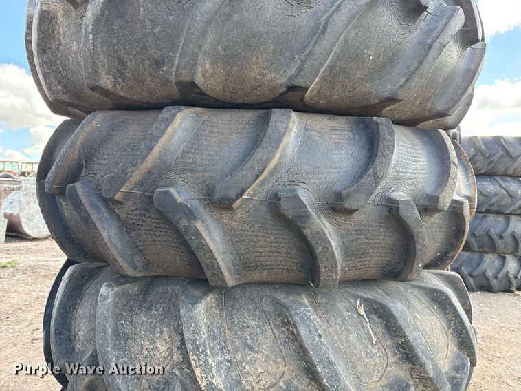 image for item DK6984 (31) irrigation pivot tires and wheels