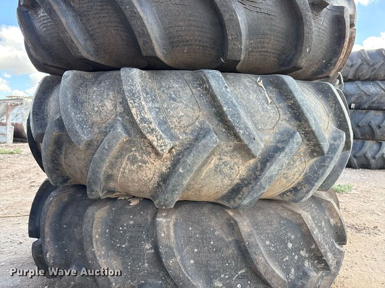 image for item DK6984 (31) irrigation pivot tires and wheels