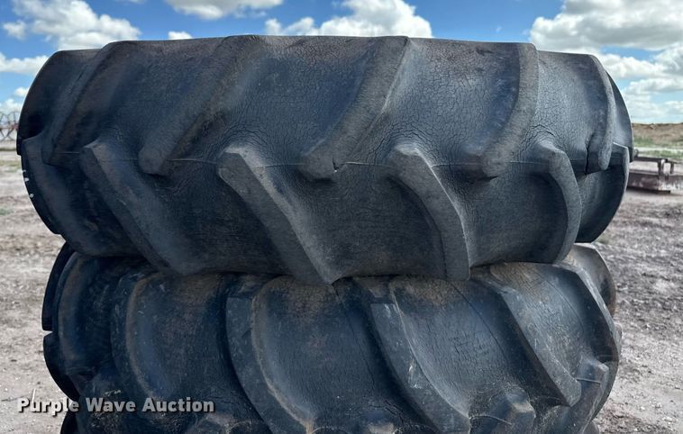 image for item DK6984 (31) irrigation pivot tires and wheels