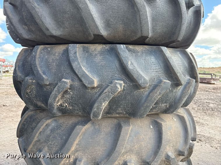 image for item DK6984 (31) irrigation pivot tires and wheels