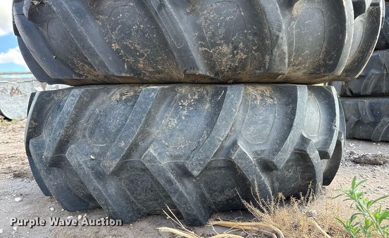 image for item DK6984 (31) irrigation pivot tires and wheels