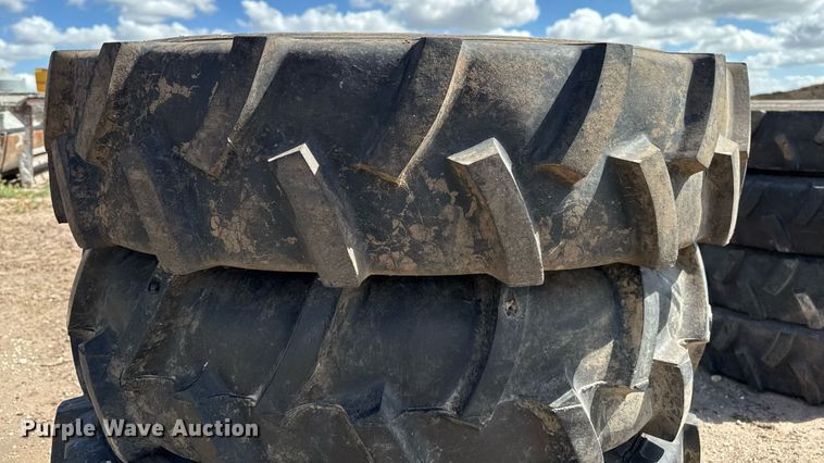 image for item DK6984 (31) irrigation pivot tires and wheels