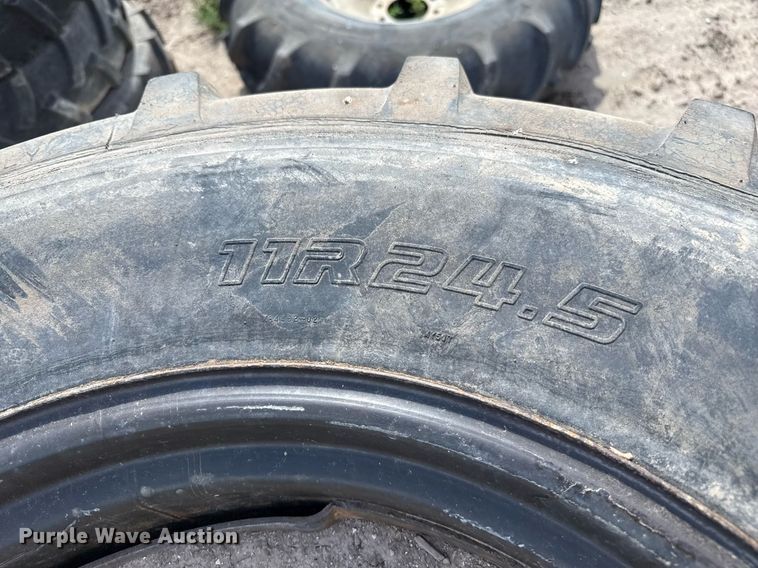 image for item DK6984 (31) irrigation pivot tires and wheels