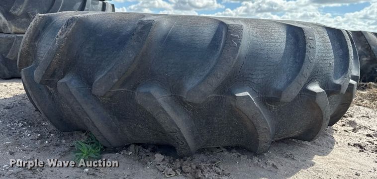 image for item DK6984 (31) irrigation pivot tires and wheels