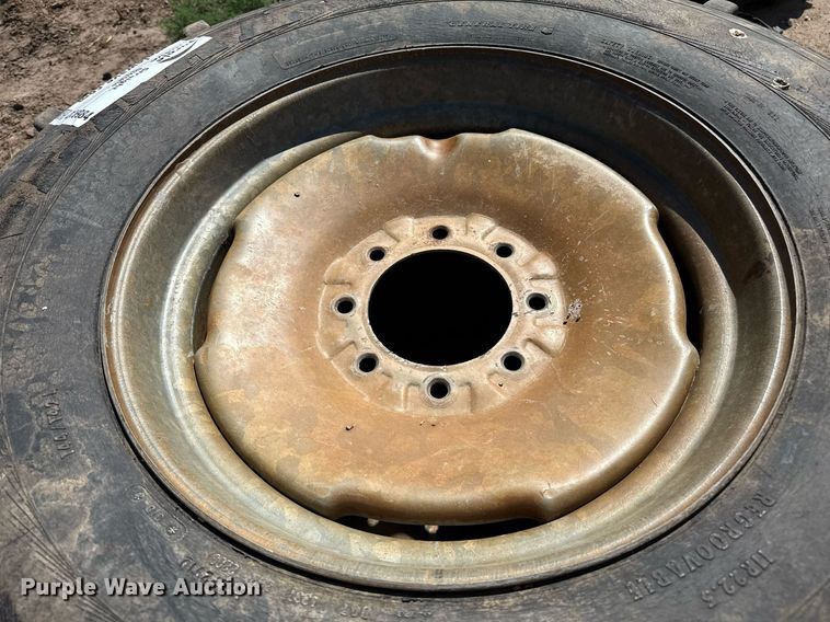 image for item DK6984 (31) irrigation pivot tires and wheels