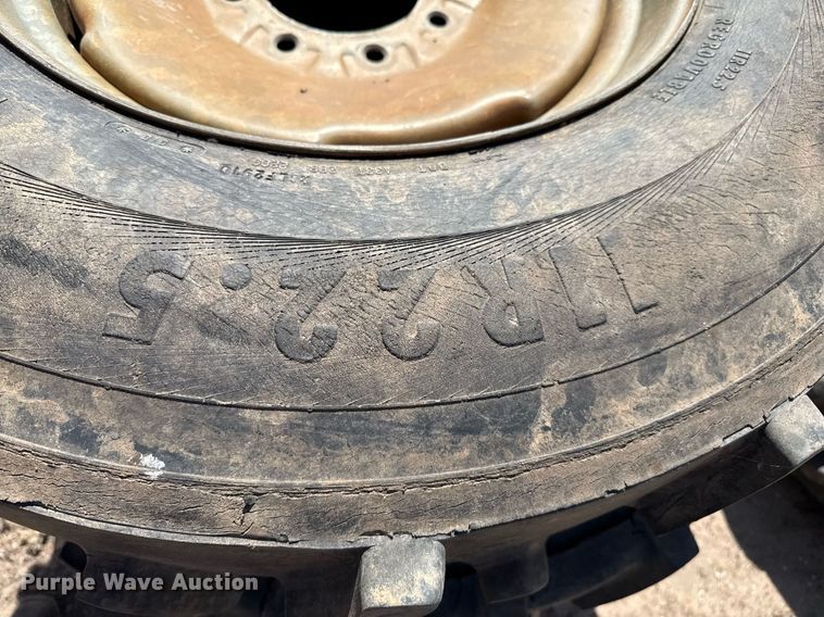 image for item DK6984 (31) irrigation pivot tires and wheels