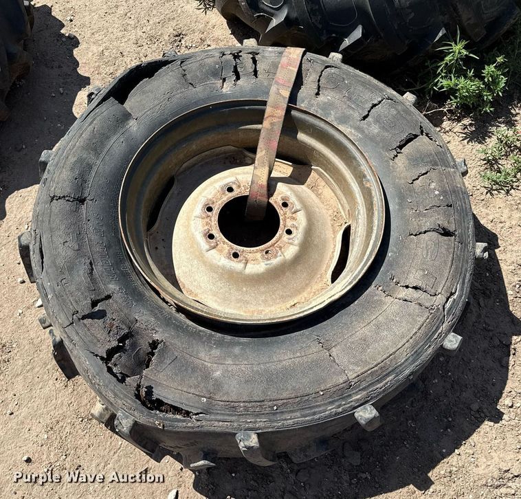 image for item DK6984 (31) irrigation pivot tires and wheels