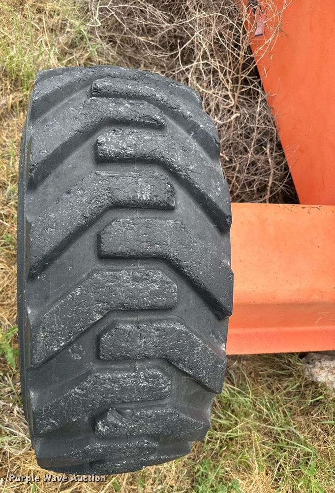 image for item DK6986 1998 JLG 40H boom lift